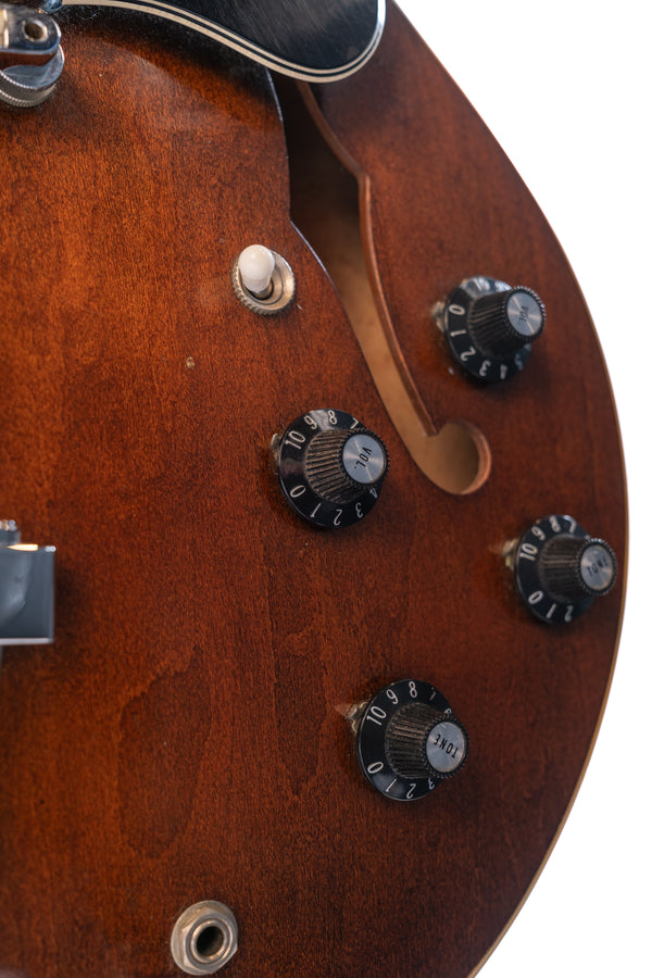 1970 Gibson ES-330 in Walnut