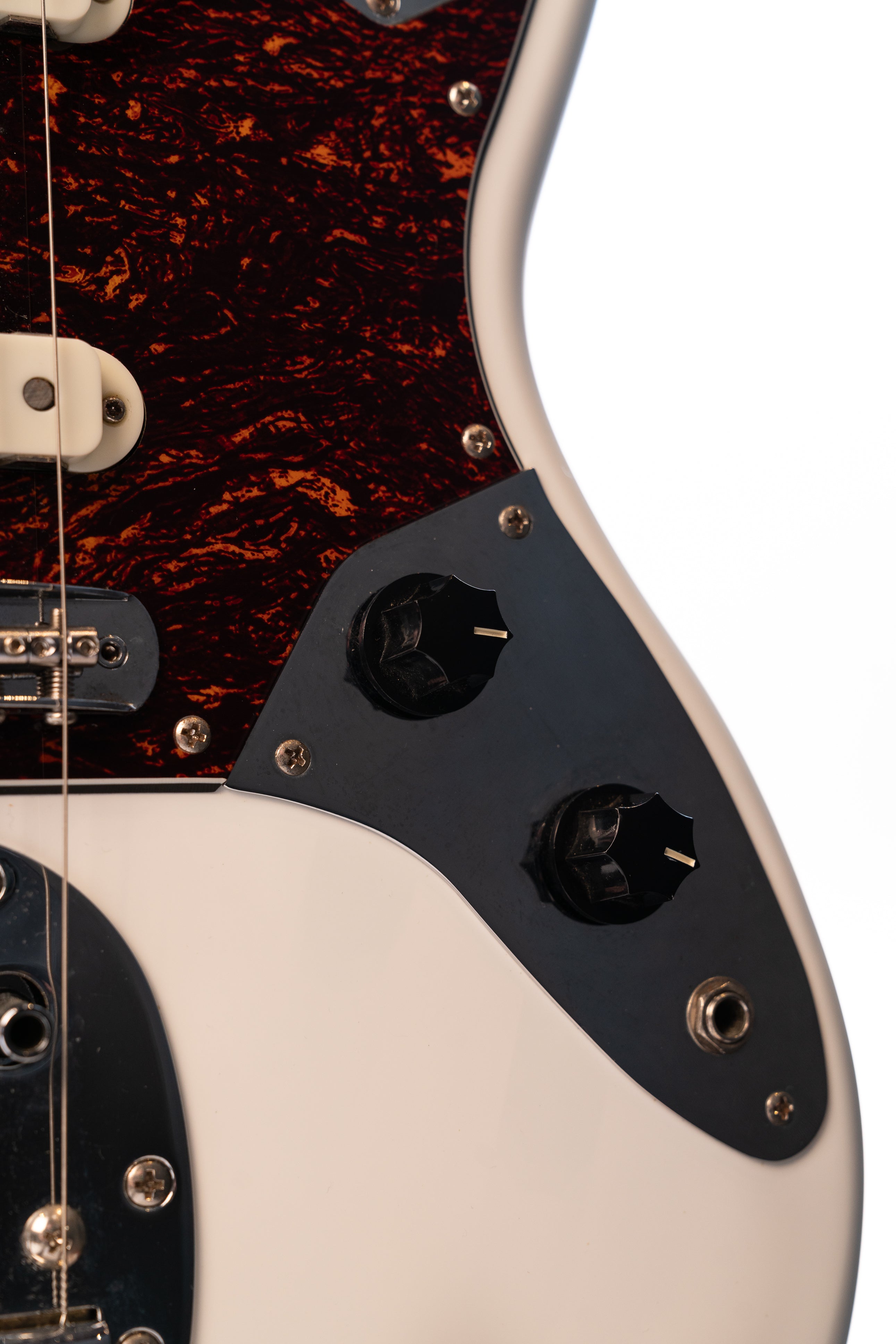 2014 Squier Vintage Modified Bass VI in Olympic White