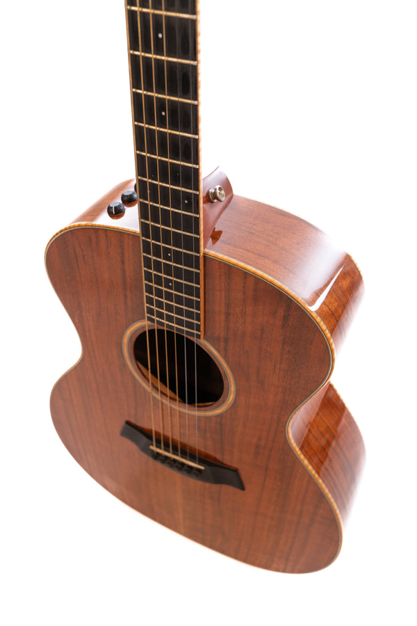 Taylor Custom GA Walnut